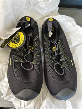 Body Glove Black with Neon Yellow Accent Water Shoes